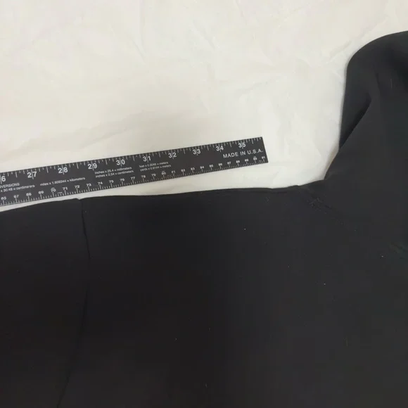 Classic Black Hoodie for Men - Picture 10 of 10